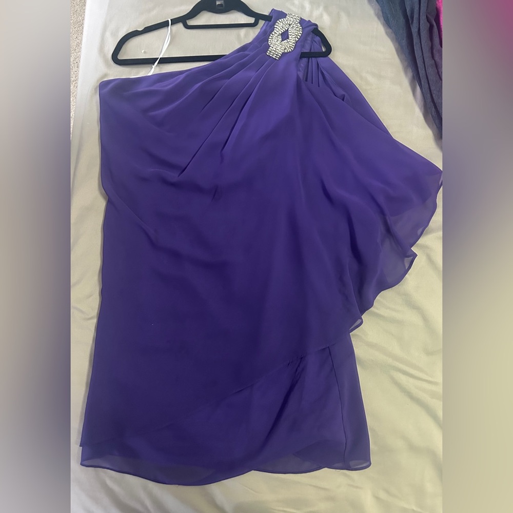 Boutique Purple Dress with Embellishments. Size 6 fancy stunning! One shoulder